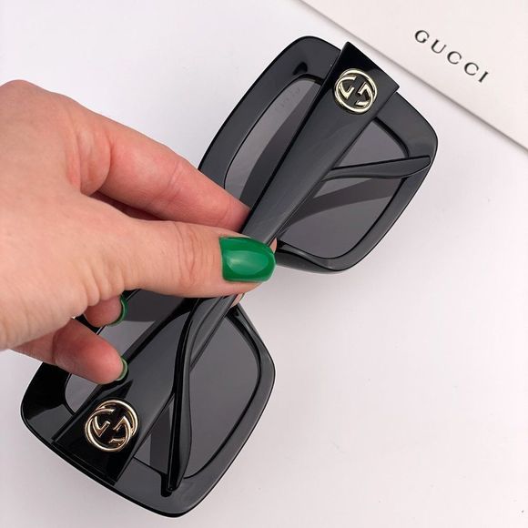 Gucci Logo GG0896S 001 Sunglasses Black Gray Square Oversized Women main image 9